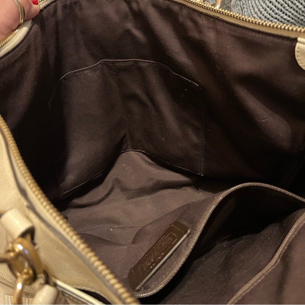 Coach Ava Beige/Shimmer Leather Vintage Tote Bag - Picture 11 of 16